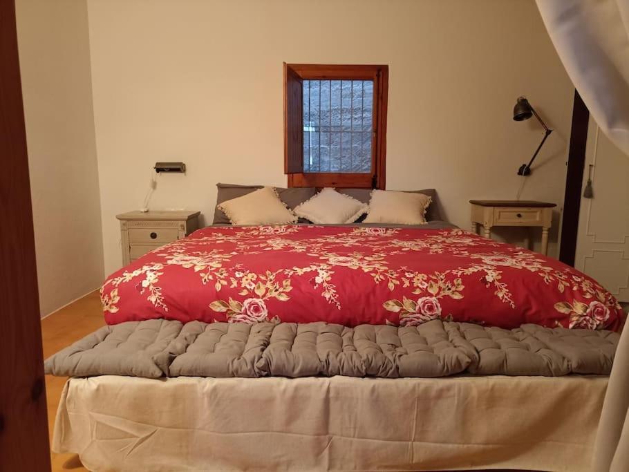 Villa Casa Acogedora Con Barbacoa Miravet Esterno foto